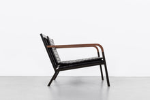 Load image into Gallery viewer, Black leather/ walnut