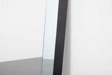 Load image into Gallery viewer, Uhuru Black